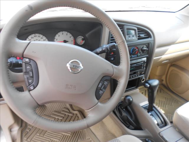 Nissan Pathfinder 2002 photo 3