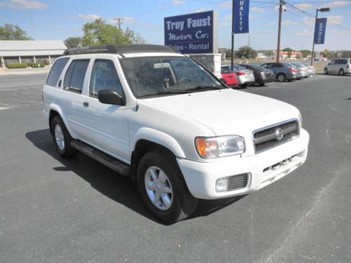 Nissan Pathfinder SE Other