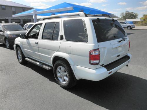 Nissan Pathfinder 2002 photo 2