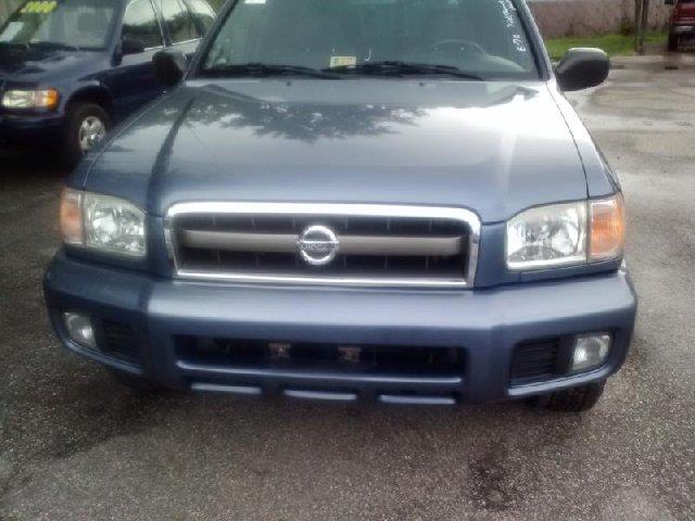 Nissan Pathfinder 2002 photo 2