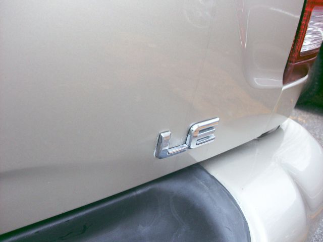 Nissan Pathfinder X SUV