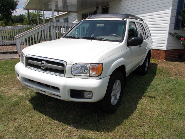 Nissan Pathfinder EX-L W/ DVD System SUV