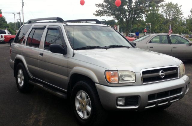 Nissan Pathfinder EX-L W/ DVD System SUV