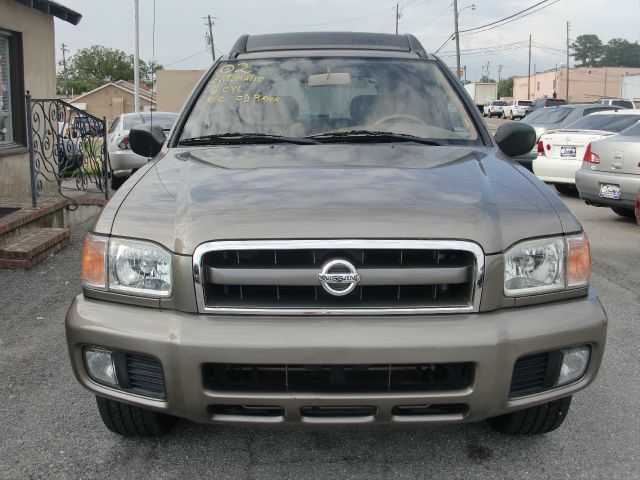 Nissan Pathfinder 2002 photo 1