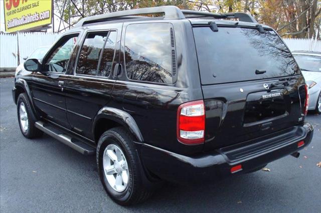 Nissan Pathfinder 2003 photo 4