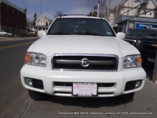 Nissan Pathfinder 2003 photo 1
