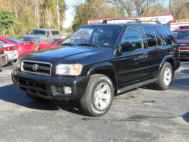 Nissan Pathfinder 2003 photo 1