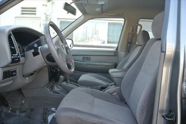 Nissan Pathfinder 2.5xt SUV
