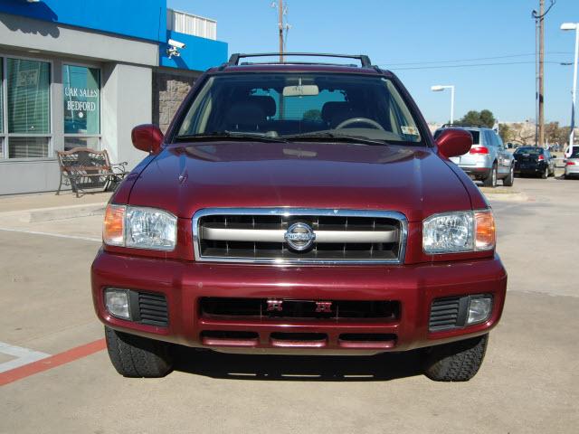 Nissan Pathfinder 4dr Sdn Auto GLS w/XM Sport Utility