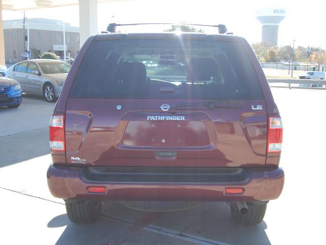 Nissan Pathfinder 2003 photo 2