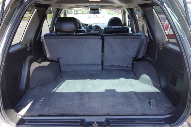 Nissan Pathfinder 2003 photo 3