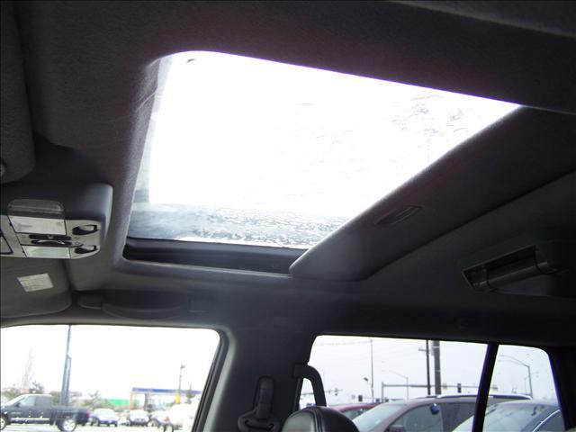 Nissan Pathfinder 2003 photo 4