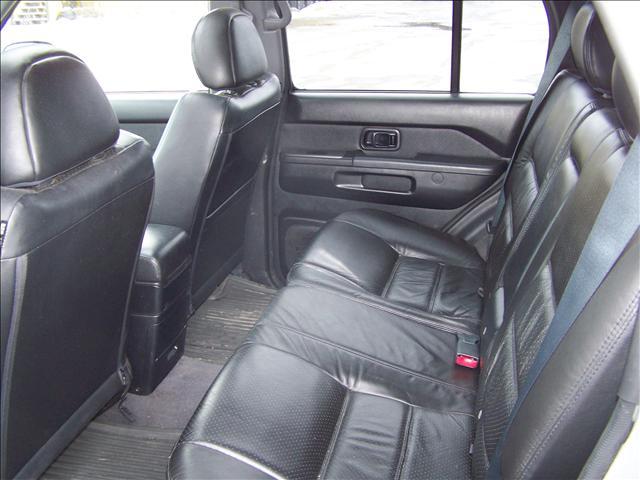 Nissan Pathfinder 2003 photo 5