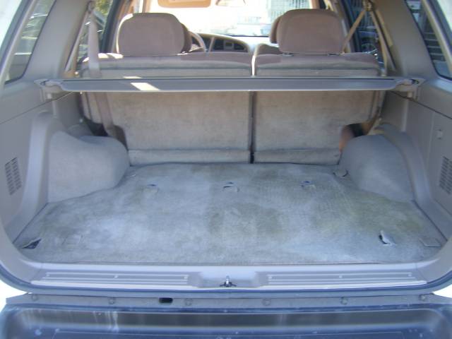 Nissan Pathfinder 2003 photo 3