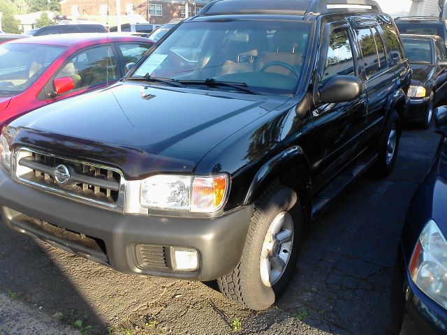 Nissan Pathfinder 2003 photo 3