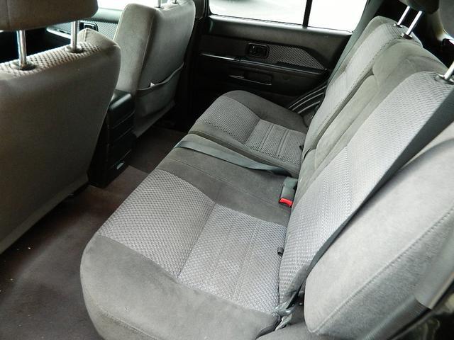 Nissan Pathfinder 2003 photo 2
