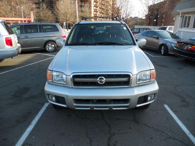 Nissan Pathfinder 2003 photo 3