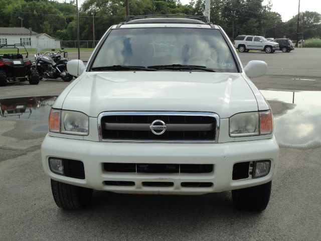 Nissan Pathfinder 2003 photo 4