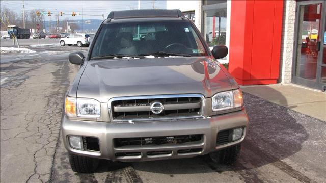 Nissan Pathfinder 2003 photo 1