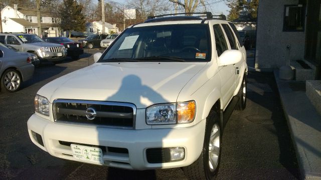 Nissan Pathfinder 2003 photo 1
