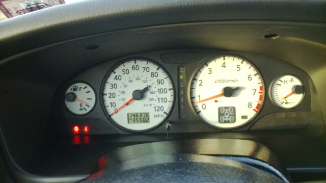 Nissan Pathfinder 2003 photo 4