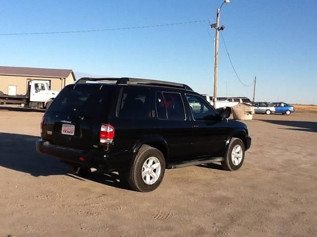 Nissan Pathfinder 2003 photo 1