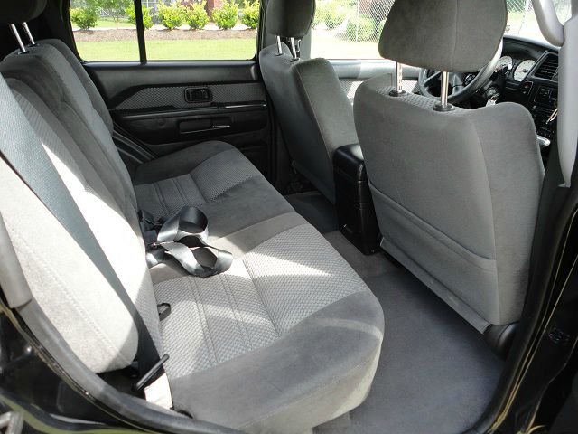 Nissan Pathfinder 2004 photo 3