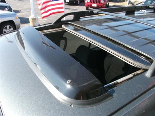 Nissan Pathfinder 2005 photo 5