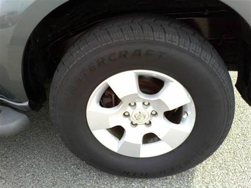 Nissan Pathfinder 2005 photo 2