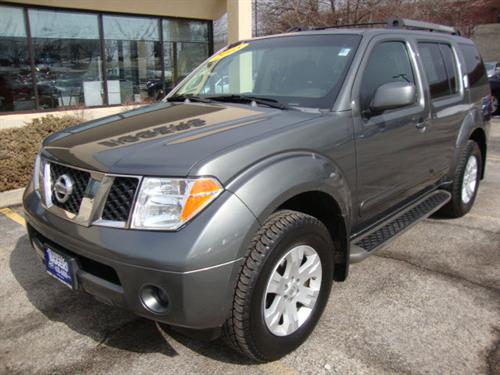 Nissan Pathfinder 2005 photo 4