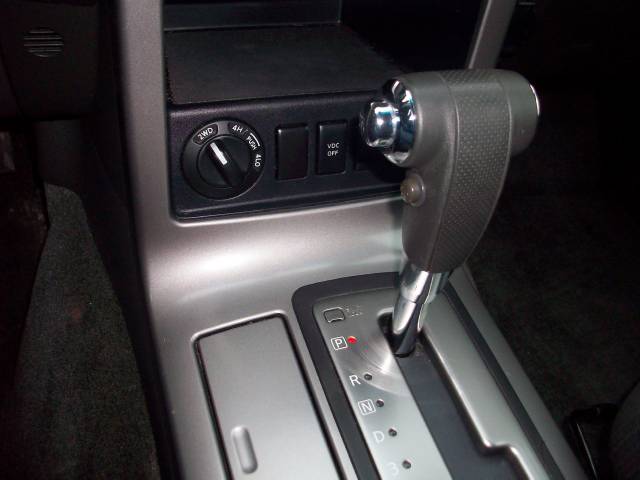 Nissan Pathfinder 2005 photo 3