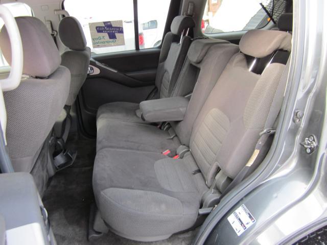 Nissan Pathfinder 2005 photo 5