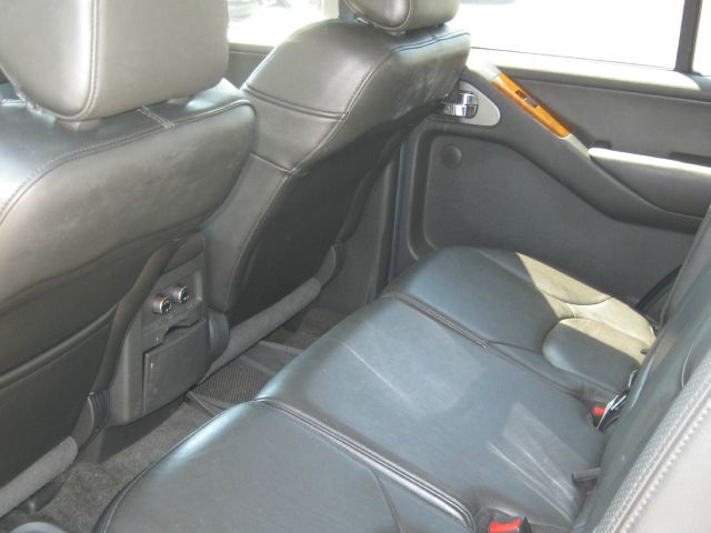 Nissan Pathfinder 2005 photo 7