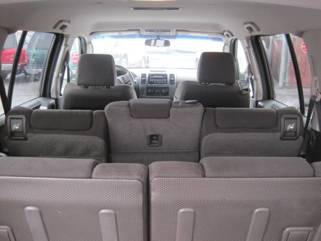 Nissan Pathfinder 2005 photo 3