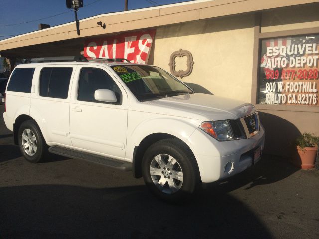 Nissan Pathfinder 4dr 2.5L Turbo W/sunroof/3rd Row AWD SUV SUV