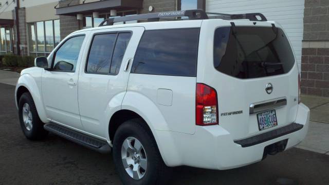 Nissan Pathfinder 2005 photo 4