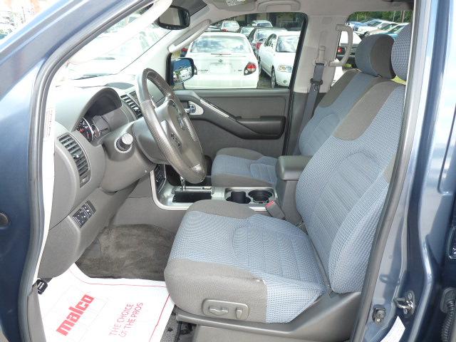 Nissan Pathfinder 2005 photo 5