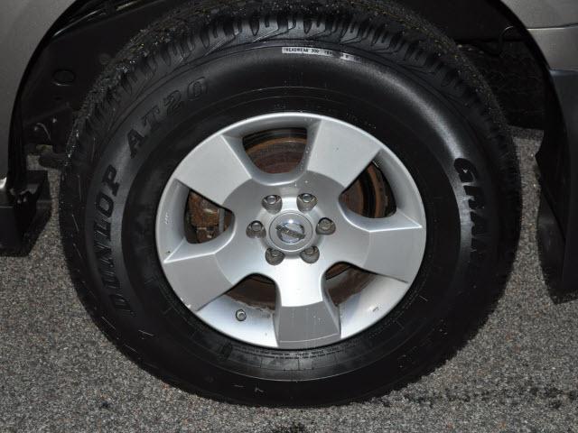 Nissan Pathfinder 2005 photo 2