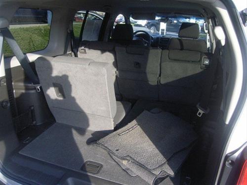Nissan Pathfinder 2005 photo 2