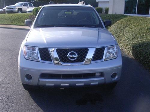 Nissan Pathfinder 2005 photo 4