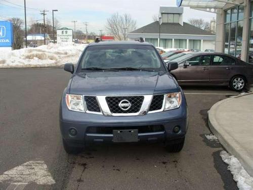 Nissan Pathfinder 2005 photo 1