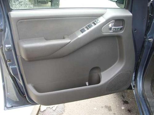 Nissan Pathfinder 2005 photo 3