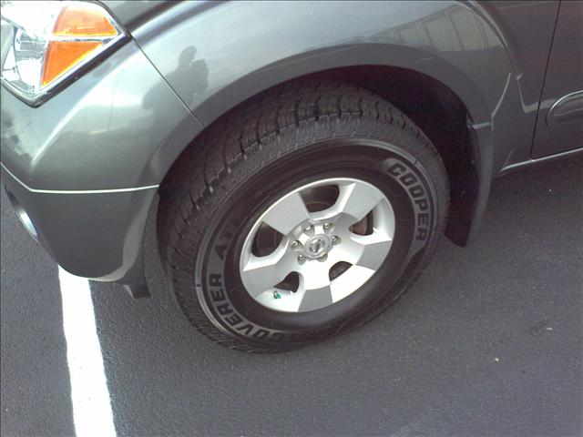 Nissan Pathfinder 2005 photo 3