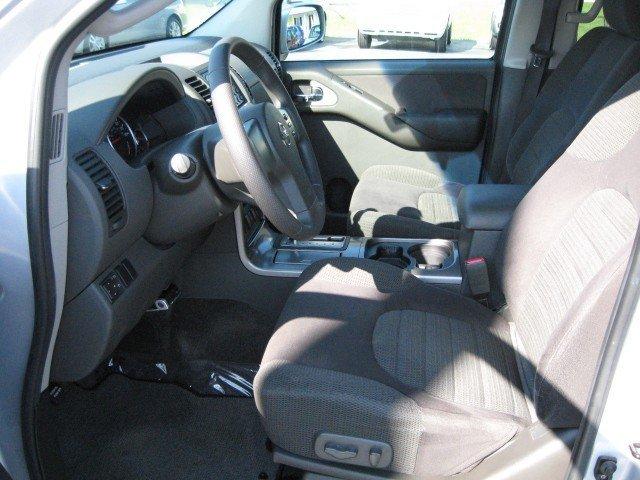 Nissan Pathfinder 2005 photo 1