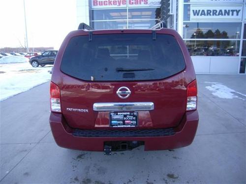 Nissan Pathfinder 2005 photo 3