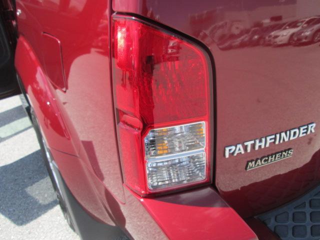 Nissan Pathfinder 2005 photo 9