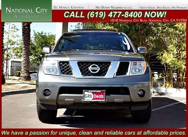 Nissan Pathfinder 2005 photo 1