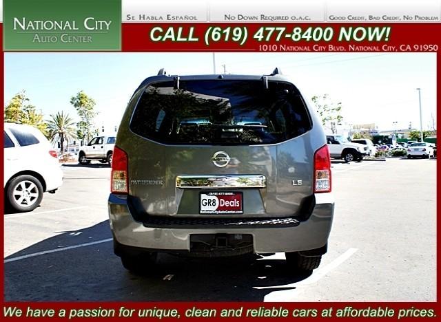 Nissan Pathfinder 2005 photo 4
