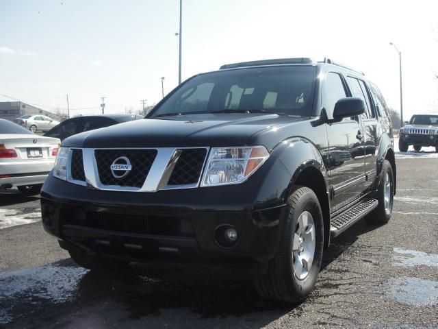 Nissan Pathfinder 2005 photo 5