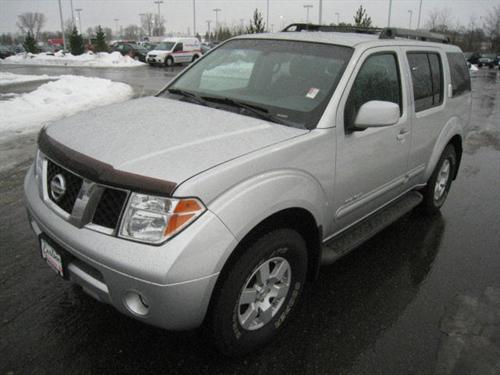 Nissan Pathfinder 2005 photo 3